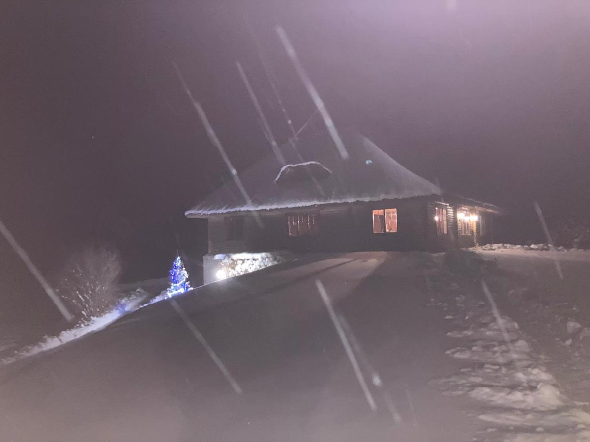 Mezupes Guest House Tūja Екстериор снимка
