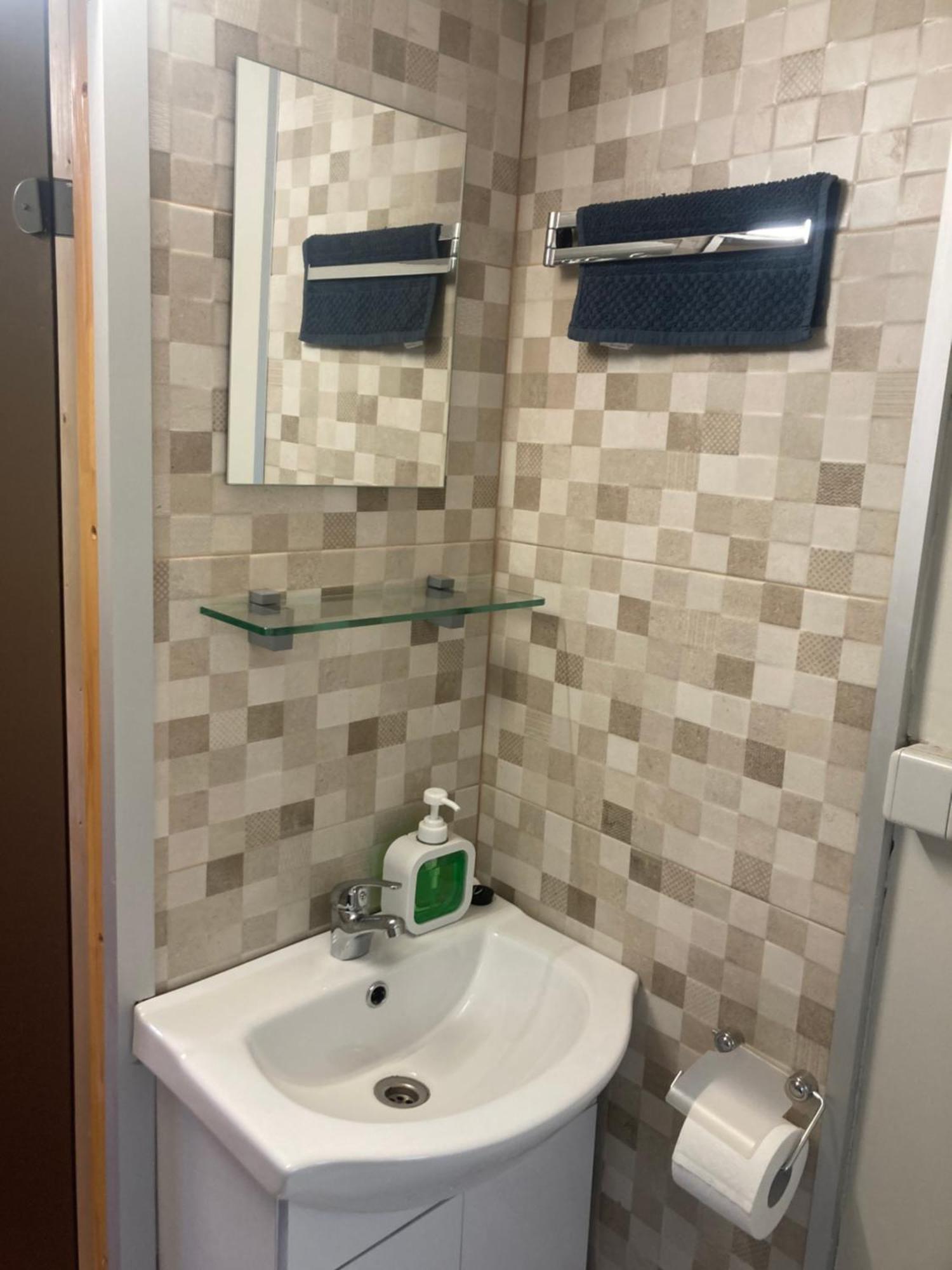 Mezupes Guest House Tūja Екстериор снимка