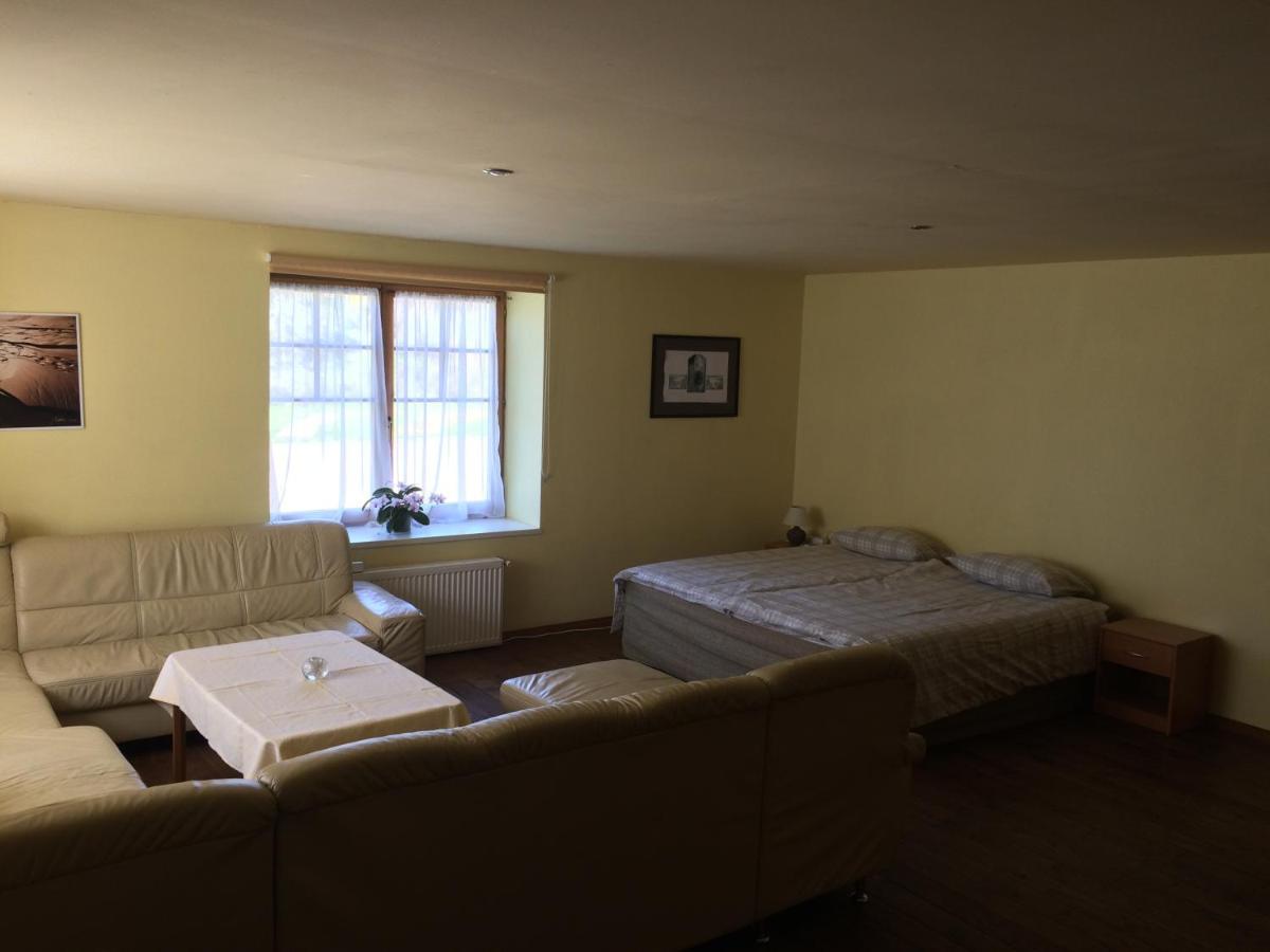 Mezupes Guest House Tūja Екстериор снимка